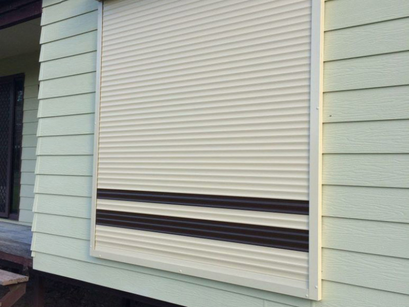 Naphálós műanyag redőny Naphálós műanyag redőny