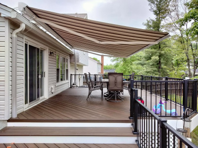 Korszerű napellenző